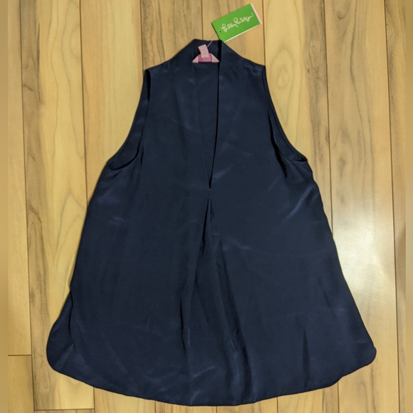 Lilly Pulitzer Tops - NWT! Lilly Pulitzer Nicola Top True Navy Size XS $118